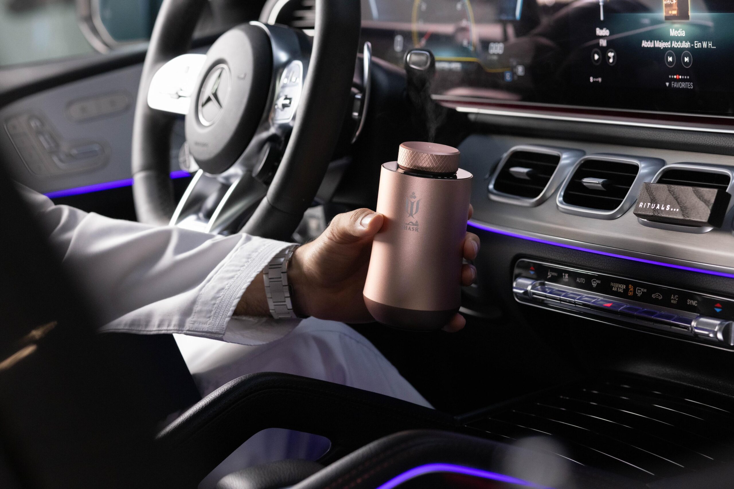 WhatsApp Image 2025-09-17 at 12.57.52_98f21429 gift box - Image 3